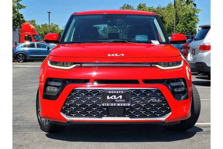 $20699 : 2022 Soul Turbo image 2