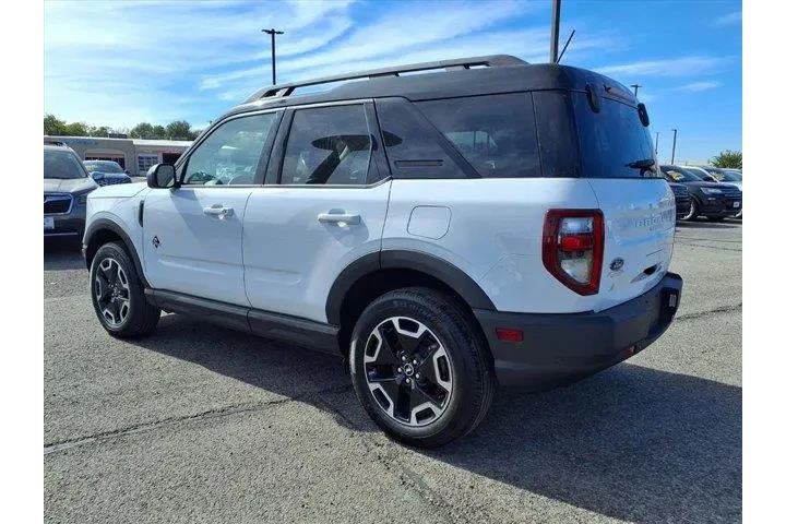 $34200 : Ford Bronco Sport 2024 AWD O image 2