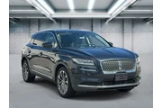 $30495 : Lincoln Nautilus 2022 AWD Re thumbnail