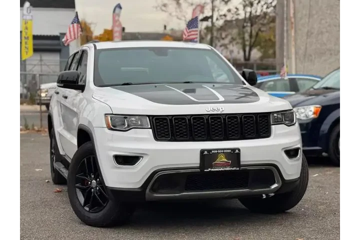 2017 JEEP GRAND CHEROKEE2017 image 4