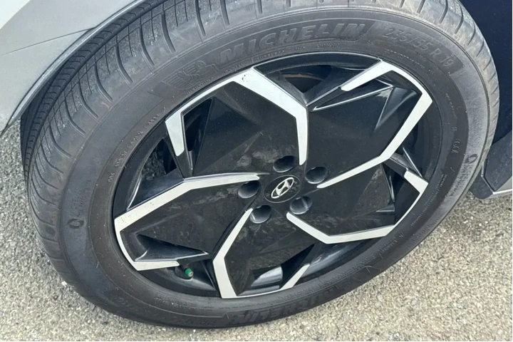 $28990 : Hyundai IONIQ 5 2024 Limited image 7