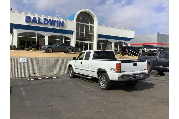 $21950 : GMC Sierra 2500HD 2001 4dr E image 5