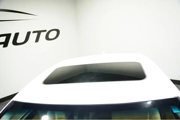 $15909 : 2015 ES 350 image 5