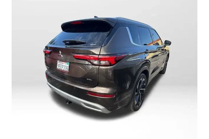 $22230 : Mitsubishi Outlander 2022 AW image 3