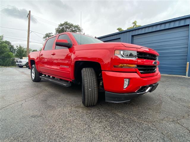 $31488 : 2017 Silverado 1500 LT Z71, C image 2