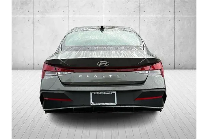 $19285 : Hyundai ELANTRA 2025 SE 4dr image 4