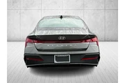 $19285 : Hyundai ELANTRA 2025 SE 4dr thumbnail