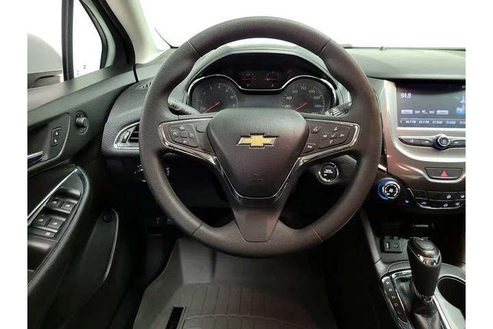 $15998 : Chevrolet Cruze 2017 LT Auto image 10