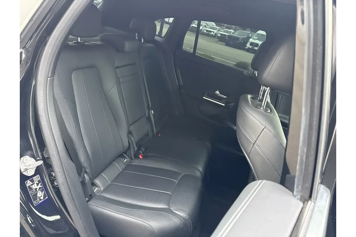 $19999 : Mercedes-Benz GLA 2021 AWD G image 7