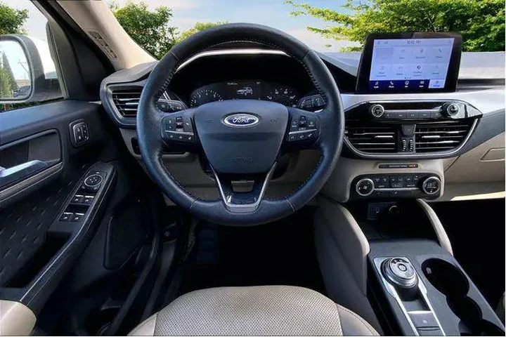 $15382 : Ford Escape 2020 SEL 4dr SUV image 8