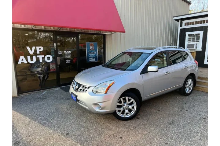 $7999 : 2013 Rogue SV w/SL Package image 2