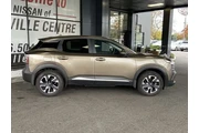 Nissan Kicks 2025 AWD SV 4dr thumbnail