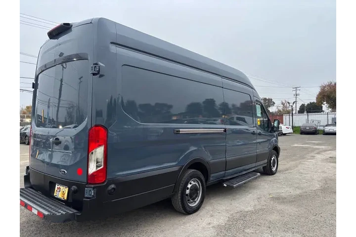 $28999 : 2019 Transit 250 image 6