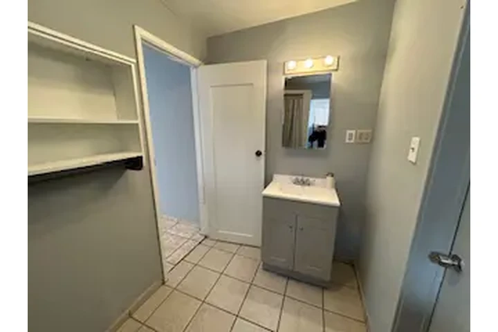 $1200 : Apartamento pequeño image 6