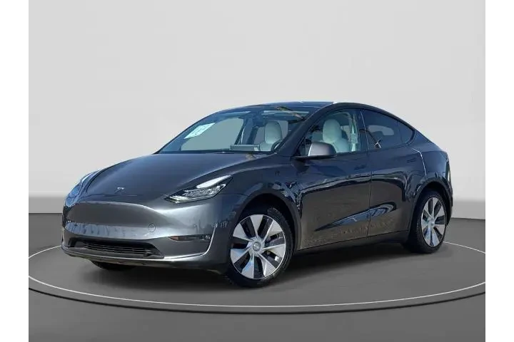 $28800 : Tesla Model Y 2021 AWD Long image 1