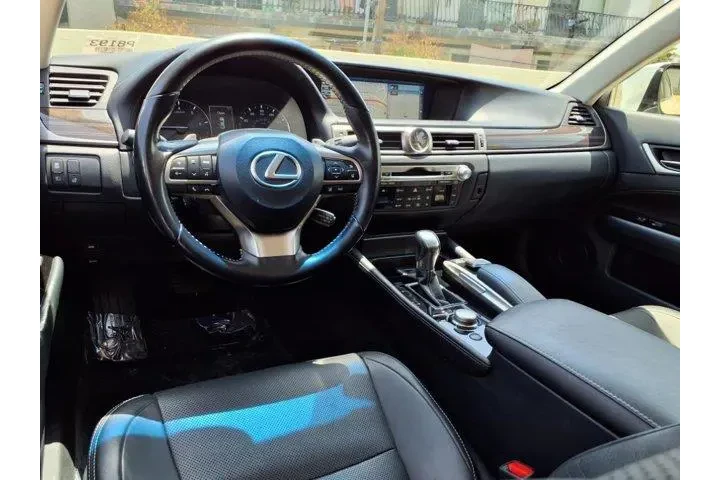 $27997 : Lexus GS 350 2017 4dr Sedan image 10