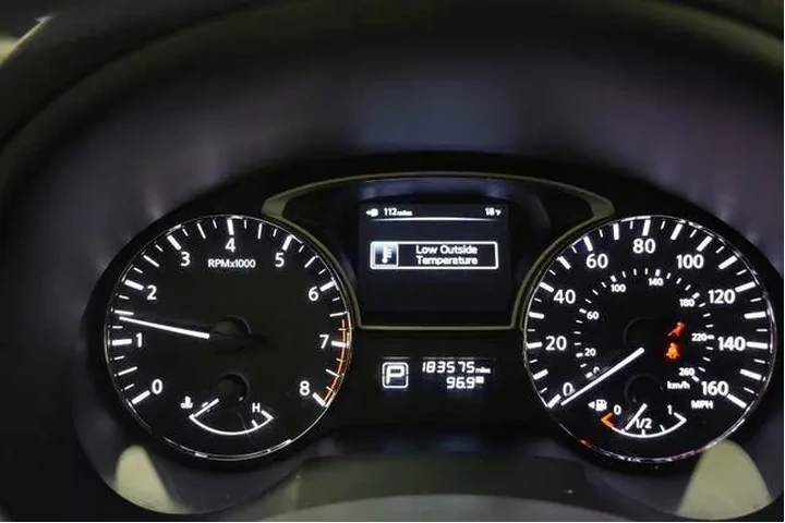 $6900 : Nissan Altima 2013 2.5 4dr S image 10