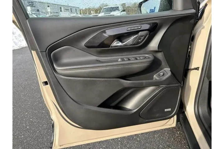 $24777 : GMC Terrain 2022 AWD AT4 4dr image 8