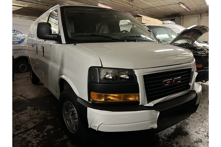 $39000 : Nueva furgoneta GMC 2025 image 1