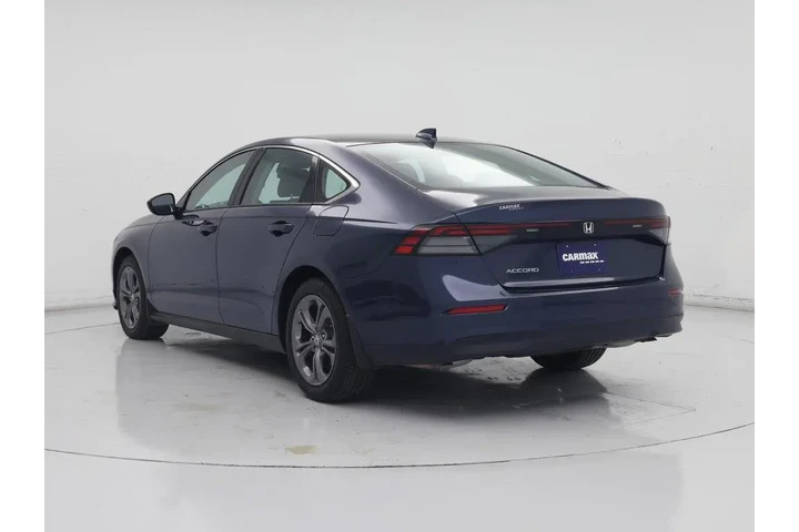 $27998 : Honda Accord 2024 EX 4dr Sed image 2