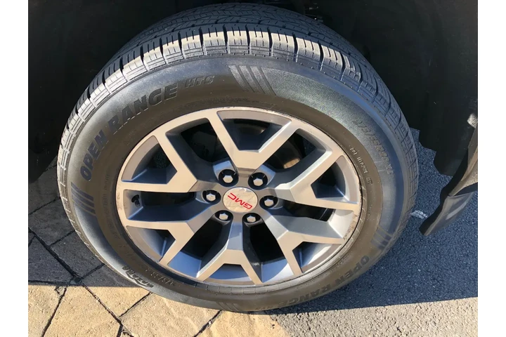 $22990 : 2015 GMC Sierra 1500 SLT Crew image 9