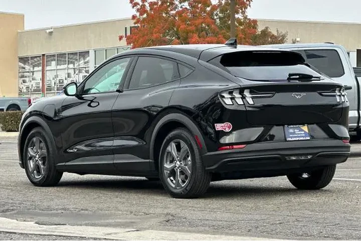 $23686 : Ford Mustang Mach-E 2022 Sel image 7