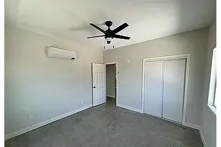 $1540 : HOUSE FOR RENT IN RIVERSIDE CA image 2