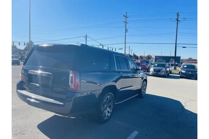 $17850 : 2017 GMC Yukon XL Denali image 10