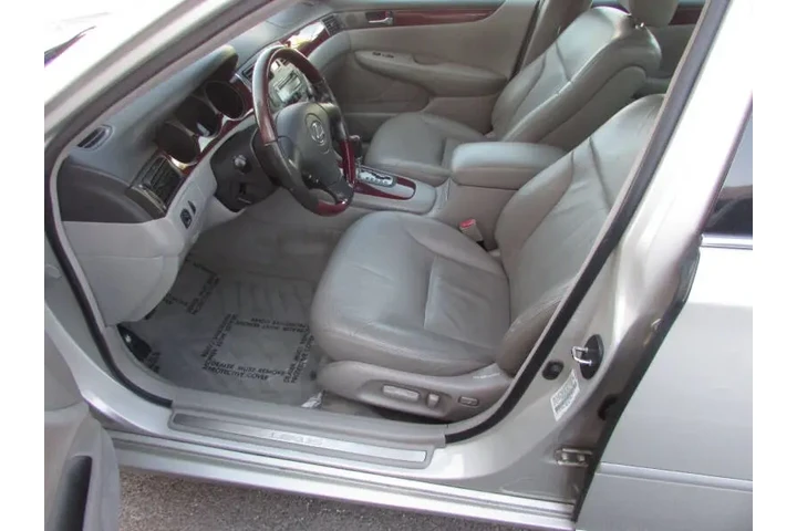 $5995 : 2002 ES 300 image 9