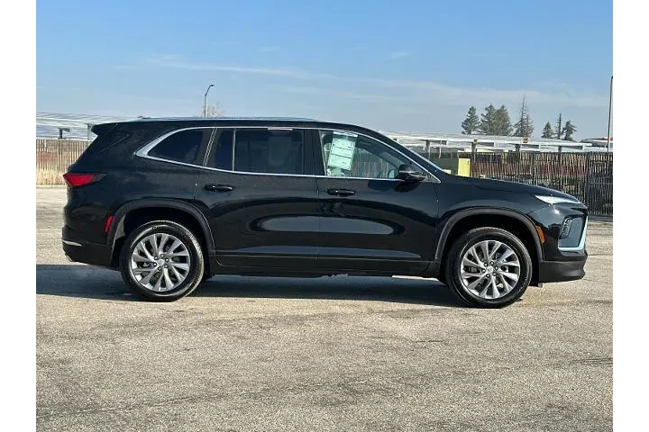 $37990 : Buick Enclave 2025 Preferred image 2