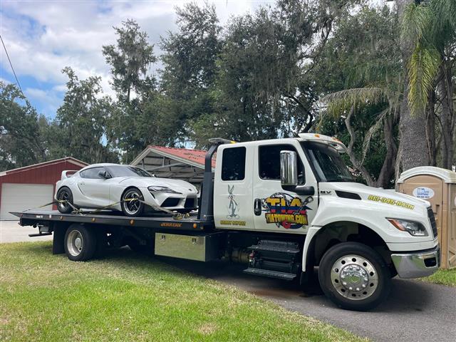 Tampa Towing and Transport image 10