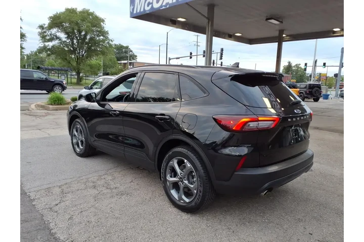 $29839 : Ford Escape 2025 AWD ST-Line image 5