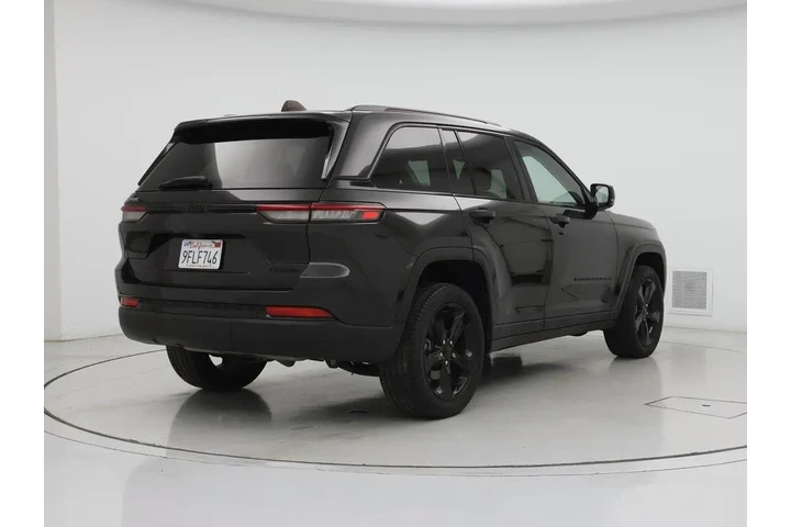 $29998 : Jeep Grand Cherokee 2023 4x2 image 8