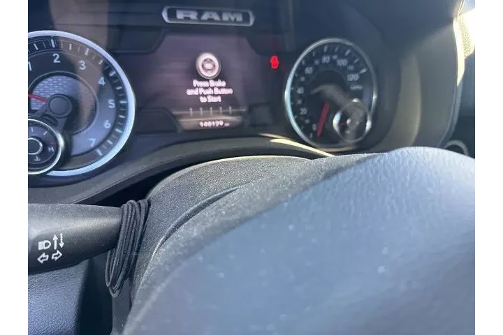 $24267 : Ram 1500 2021 4x4 Lone Star image 3