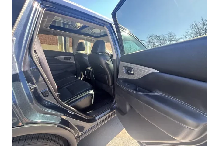 $8999 : 2016 Murano SL image 10