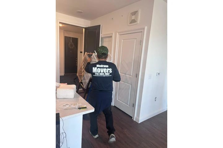 Medrano Movers image 5