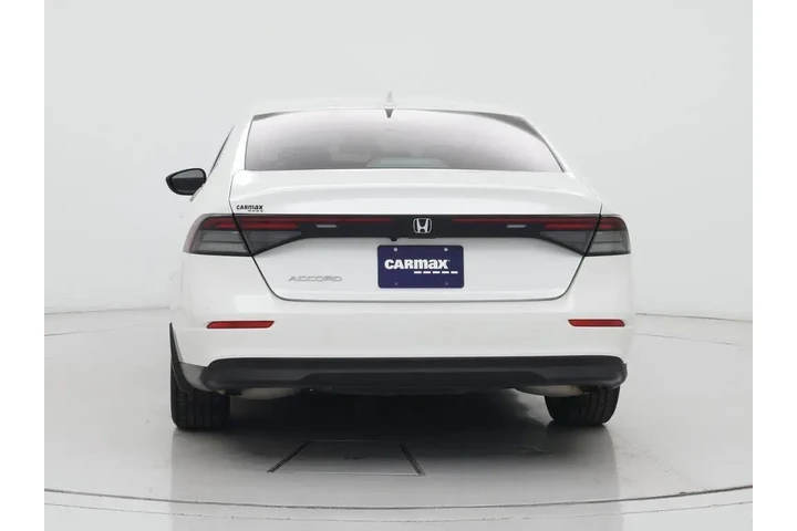 $22998 : Honda Accord 2023 LX 4dr Sed image 6