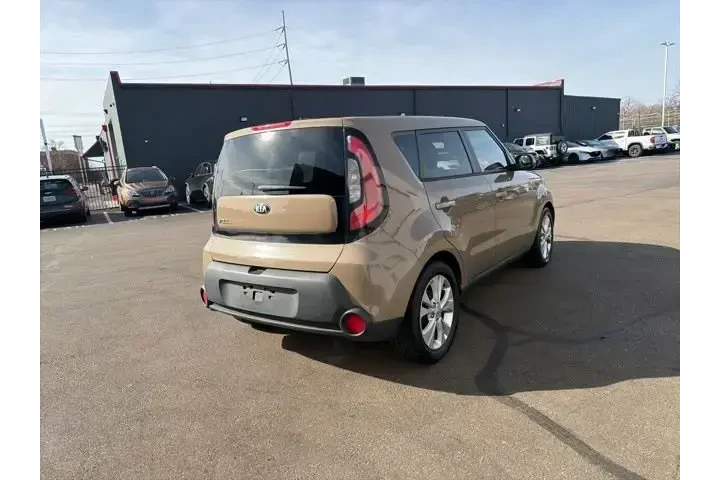 $8995 : Kia Soul 2015 + 4dr Crossove image 7
