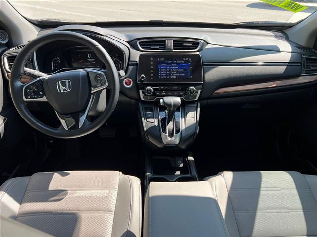$15950 : Honda Crv 2017 image 8