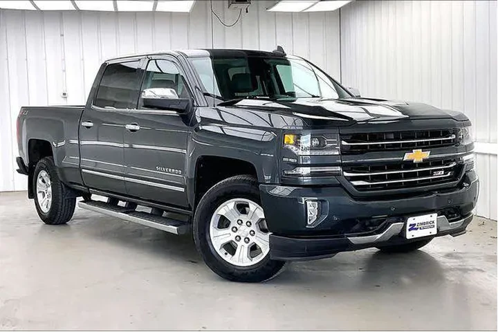 $23990 : Chevrolet Silverado 1500 201 image 1