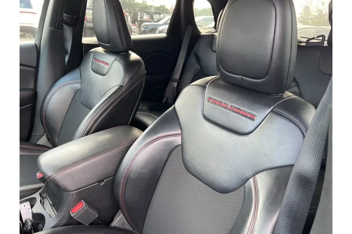 $23995 : Jeep Cherokee 2022 4x4 Trail image 10