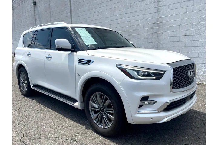 $18584 : 2018 QX80 LUXE image 8