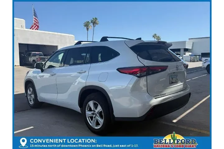 $32745 : Toyota Highlander 2022 AWD L image 3