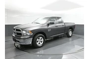 Ram 1500 Classic 2024 4x4 SL en Houston
