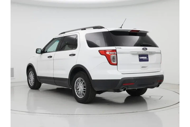 $15998 : Ford Explorer 2014 Base 4dr image 2