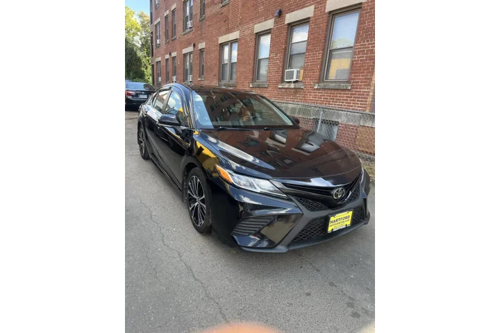 $17499 : 2020 Camry SE image 7