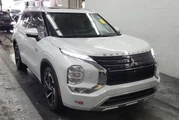 $31750 : 2023 Outlander PHEV SEL thumbnail