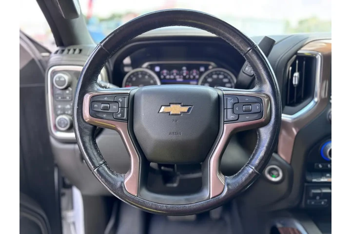 2022 Silverado 1500 LTD HIGHC image 10