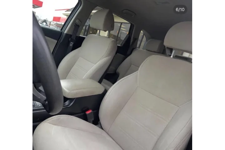 $12800 : 2018 Sorento LX image 7