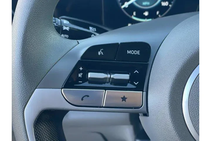 $21995 : Hyundai ELANTRA Hybrid 2024 image 8